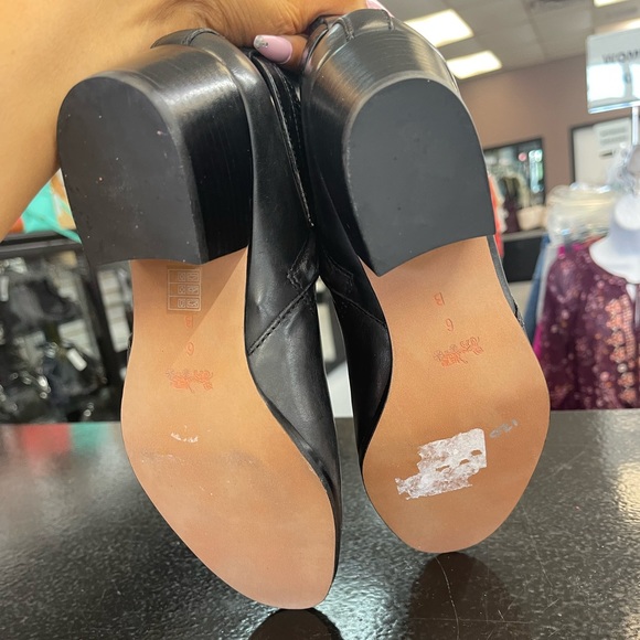 Women’s Coach Boots Booties Size 6 - Picture 5 of 12